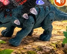 Brinquedo de dinossauro em fotografia da Opinião Acessórios